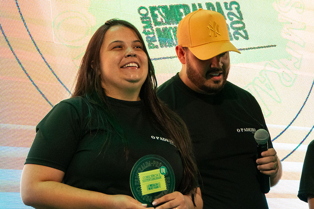 foto real da equipe em operação